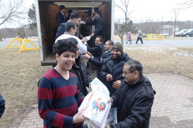 SNM Toronto Guru Pooja Diwas 2012 Food Drive